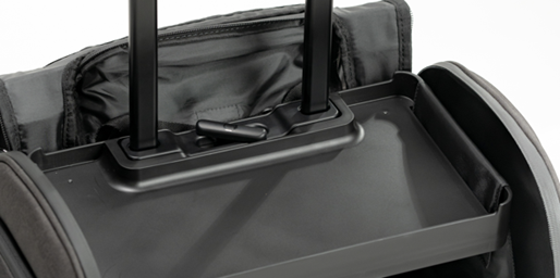 Doppelfunktionsgriff und Arretiersystem des Pull Up Backpacks